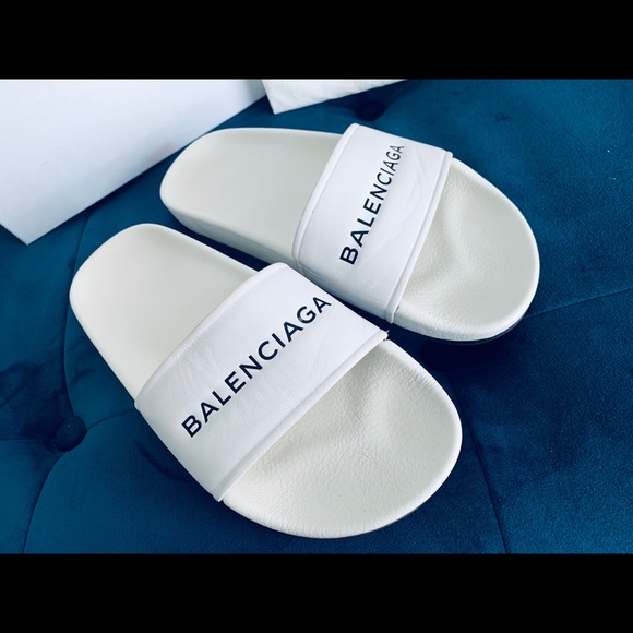 ❌SOLD💸❌BALENCIAGA - Picture 3 of 5